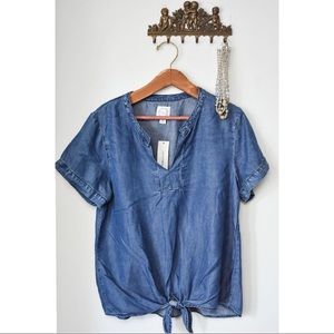 Francesca’s Blue Rain Chambray Top with Tie NWT